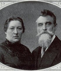 Het echtpaar Jonker nam in 1903 het intiatief voor Hulp voor Onbehuisden