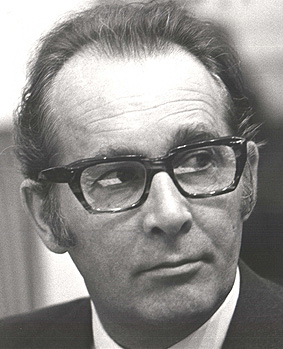 Piet Engels (KVP) was CRM-minister van 1971 tot 1973